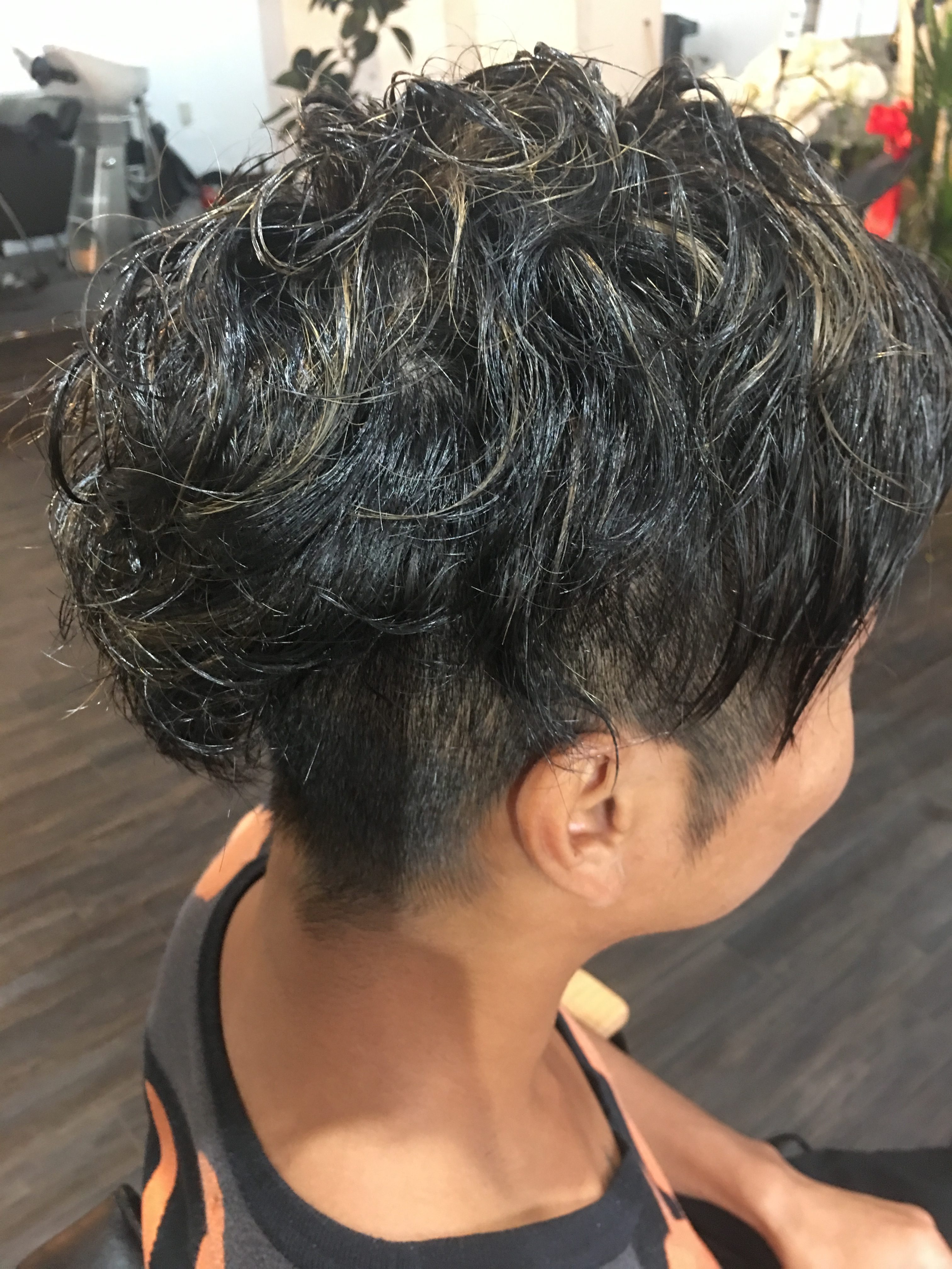 日焼けしたメンズヘアー 大須美容院 トゥルー